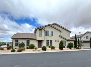 1934 E Vacation Ln, Washington, UT 84780