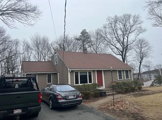 208 Eliot St, Ashland, MA 01721