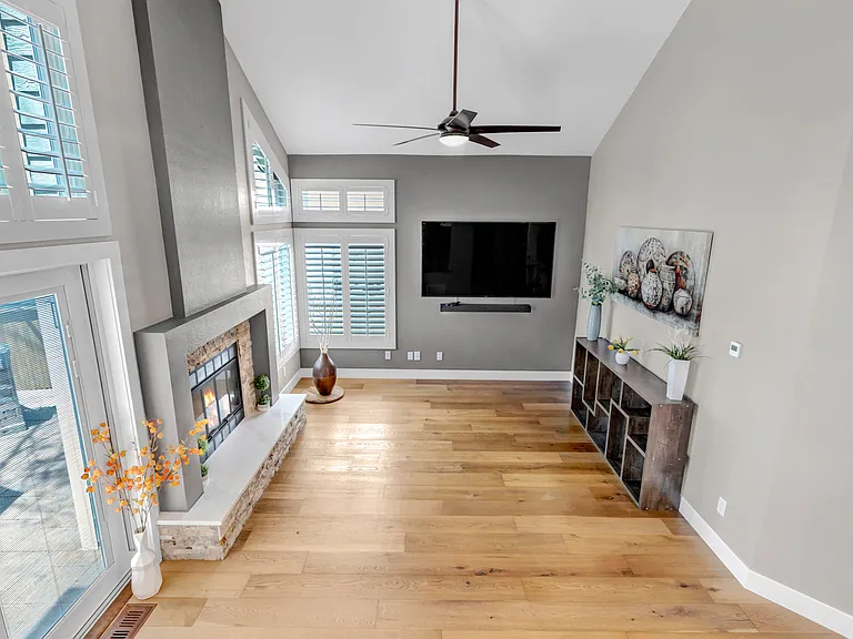 9335 Pepperwood Ln — Photo 13