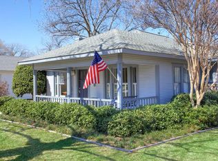 3900 Bunting Ave, Fort Worth, TX 76107