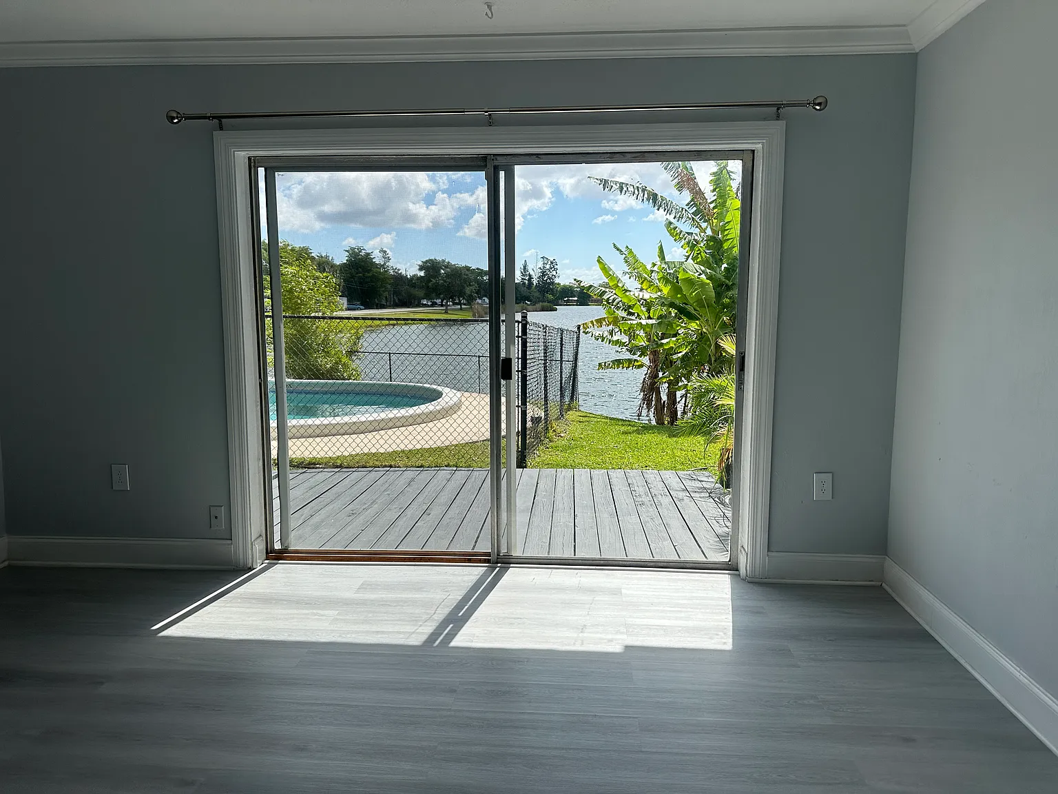 2 bed, 1.5 bath, 1064 sqft, $2,450 — Photo 4
