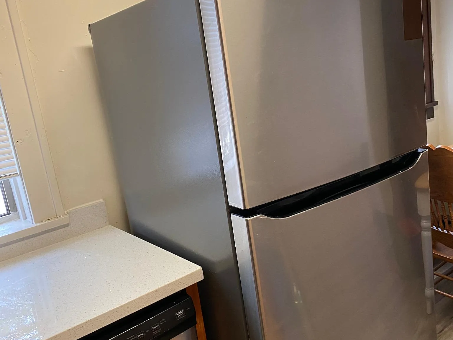 1 bed, 700 sqft, $1,955 — Photo 2