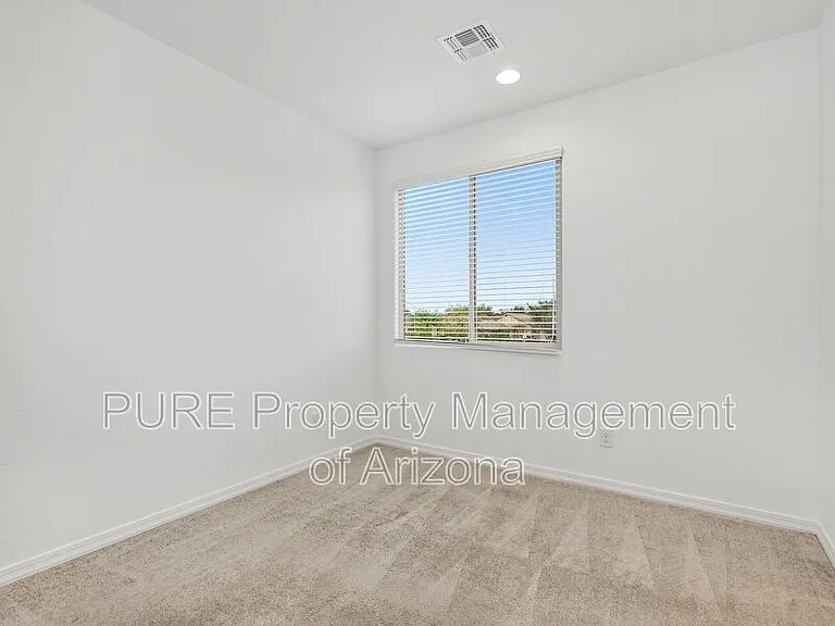 5177 N 87th Dr — Photo 20