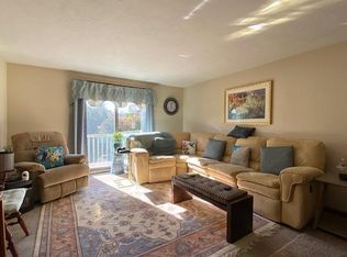 22 Cumberland St APT 2, Worcester, MA 01606