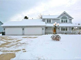 2301 2nd St, Kenosha, WI 53140