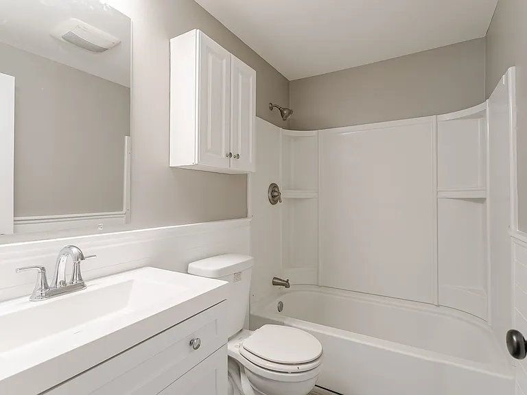 96 Afton St #96 — Photo 7