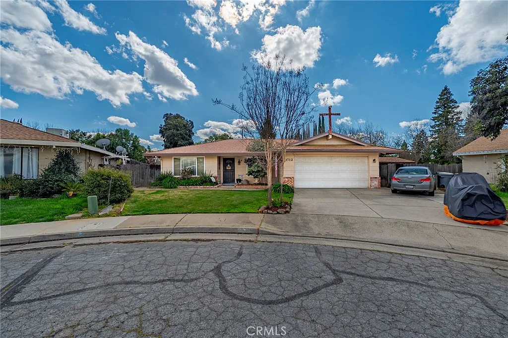 1712 Forest Grove Ct photo 1