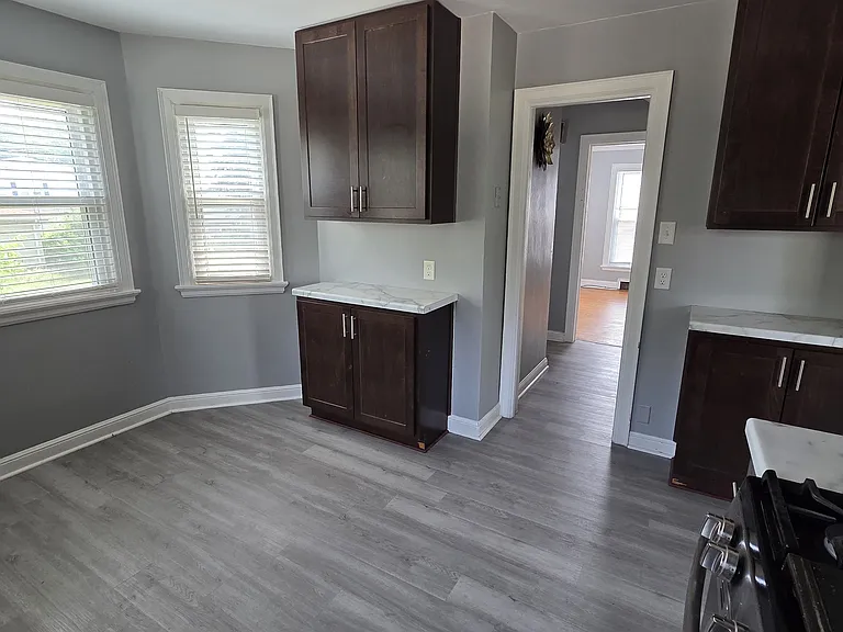 5572 N Bethmaur Ln — Photo 17
