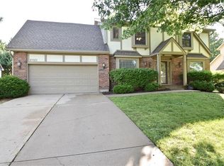 10513 Bluejacket St, Overland Park, KS 66214