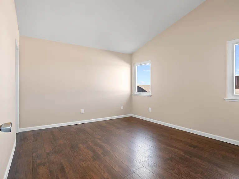 3843 Castala Dr — Photo 14