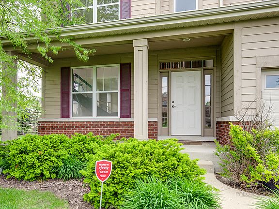 3rd image of 13938 W Emma Ln