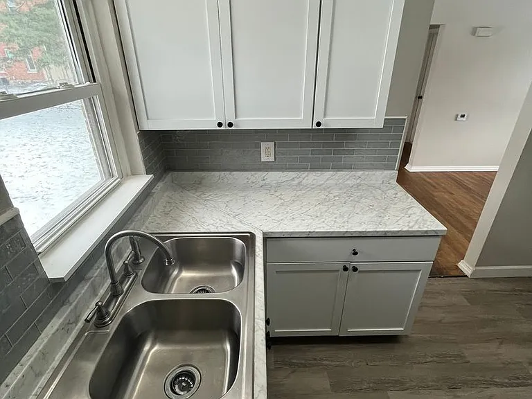 1660 St Joseph Blvd — Photo 19