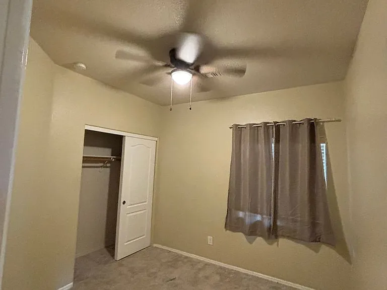 5484 Canteria Ct — Photo 12