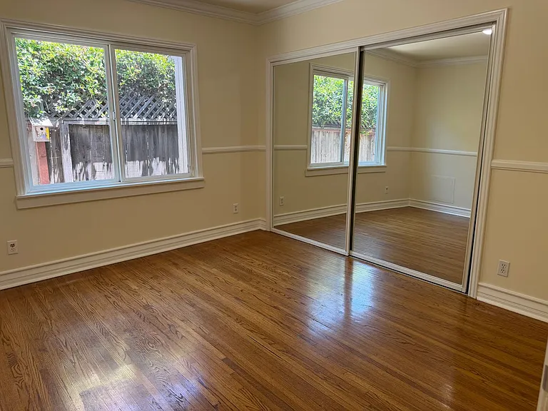 1312 S Orange Grove Ave — Photo 29