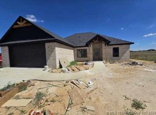 302 Peach Tree Rd, Calera, OK 74730