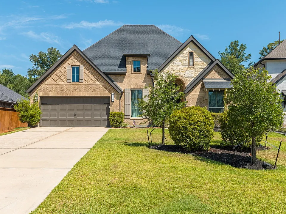 413 Brackendale Ct