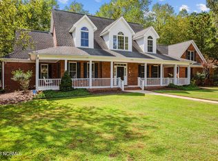 104 Maurice Ct, Chocowinity, NC 27817