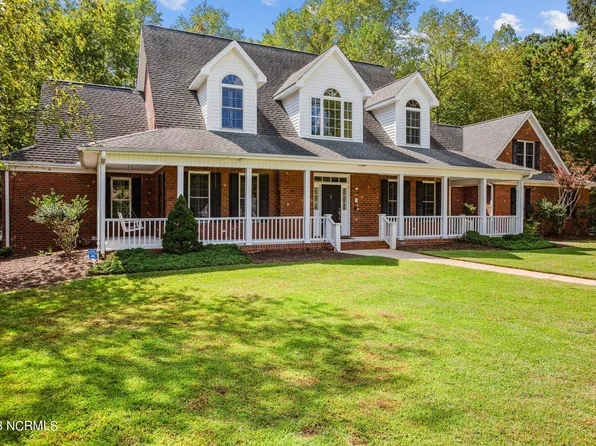 104 Maurice Court, Chocowinity, NC 27817