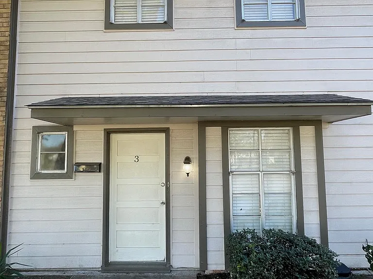 200 S Anderson St #3 — Photo 11