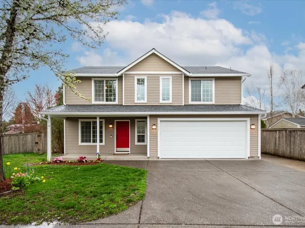 302 E 15th Place, La Center, WA 98629