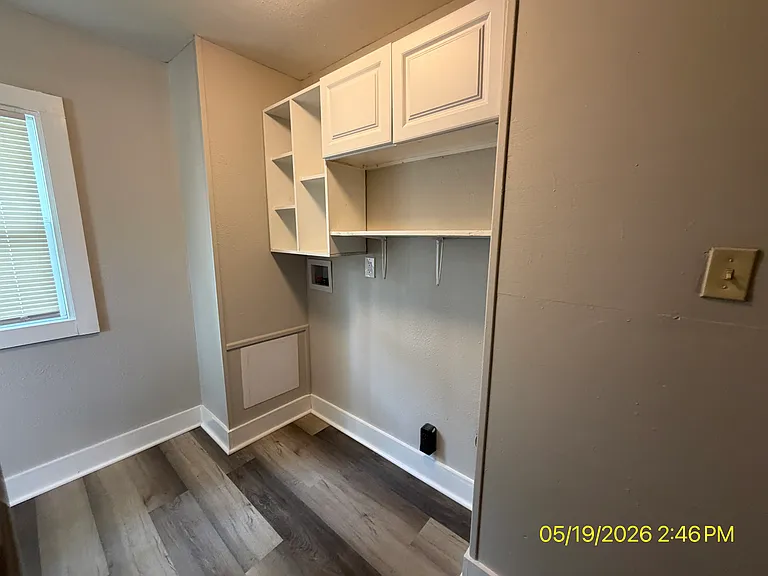 1423 Halford St — Photo 6