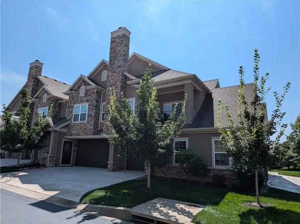 16010 Granada St APT 230, Overland Park, KS 66085
