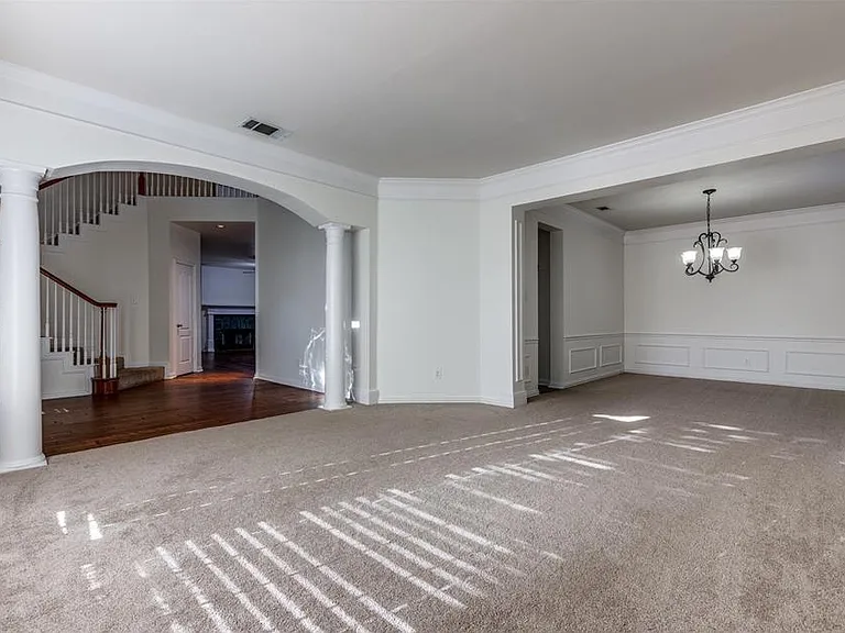 8924 High Meadows Dr — Photo 8