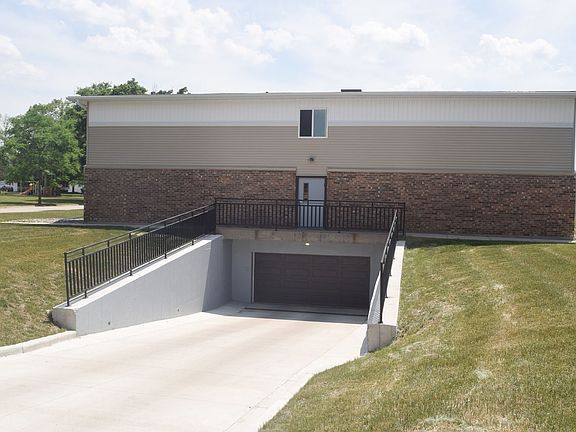 2nd image of 2182 Carstensen Ln #205