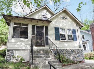 419 Lowell Ave, Newton, MA 02460