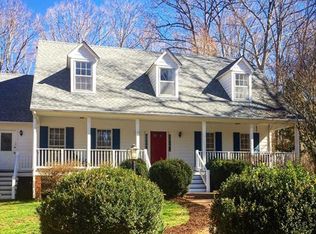 16418 Horseshoe Ln, Beaverdam, VA 23015