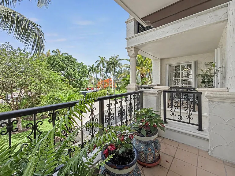 2124 Fisher Island Dr #2124 — Photo 14