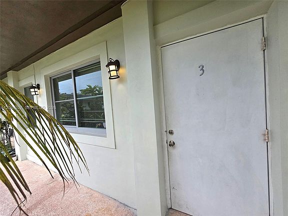 2nd image of 7035 Rue Granville APT 3