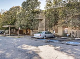 1302 S Parker Rd APT 130, Denver, CO 80231