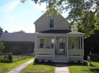 8 Hitch St, Fairhaven, MA 02719