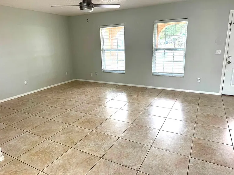 12771 Montana Woods Ln — Photo 7