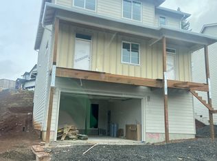 38261 Mulberry St, Sandy, OR 97055