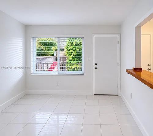 6330 SW 79th St #23 Photo 1