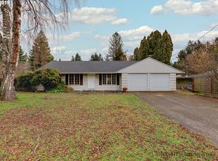 6015 Fernbrook Cir, Lake Oswego, OR 97035