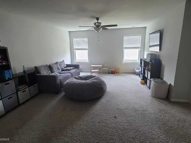7943 Gristmill Dr — Photo 12