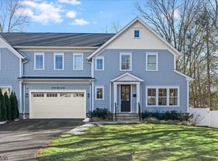 28 W 3rd St FLOOR 2, New Providence, NJ 07974