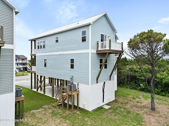 5th image of 150 Sea Gull Lane #8a