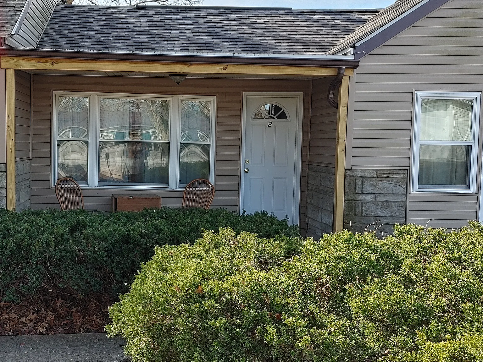 1400 Newberry Drive, Apt. 2 — Photo 3