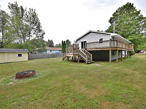 4th image of 8133 Cherry Ln