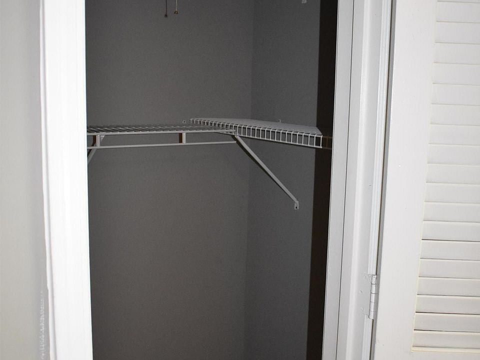 Master Bedroom His & Hers Walk In Closets