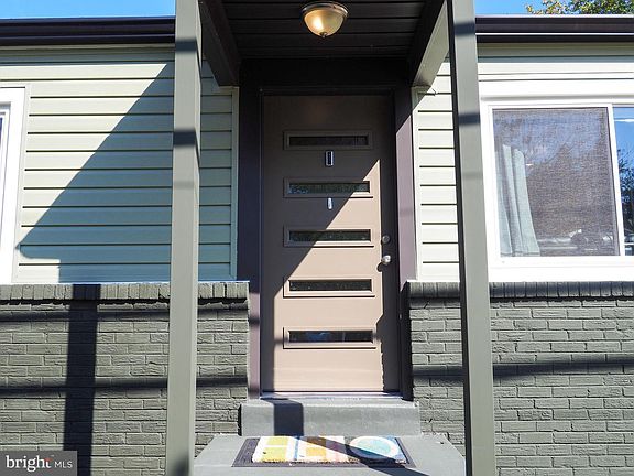 4th image of 15825 Donald Curtis Dr