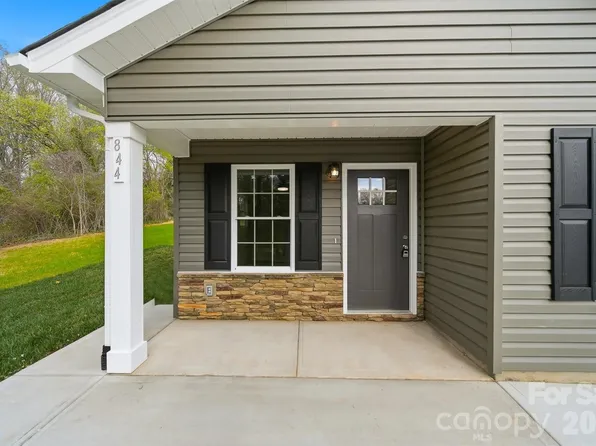 844 5th Ave SW, Hickory, NC 28602