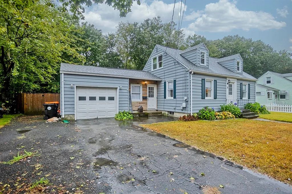 4 bed, 1100 sqft, $2,800 — Photo 2