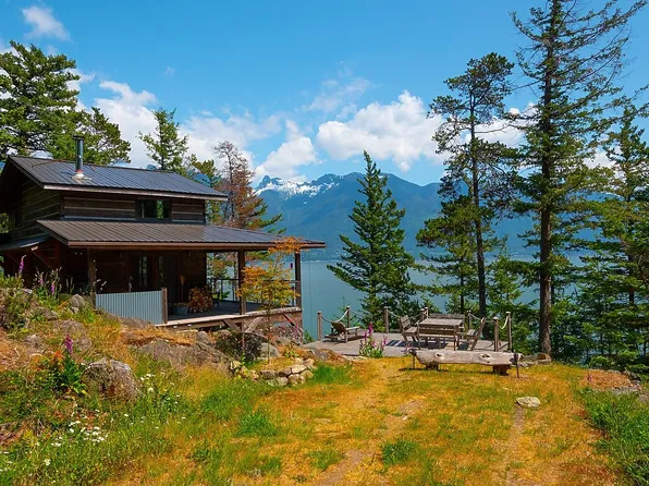 970 Mount Artaban Rd, Sunshine Coast, BC V0N 1V0