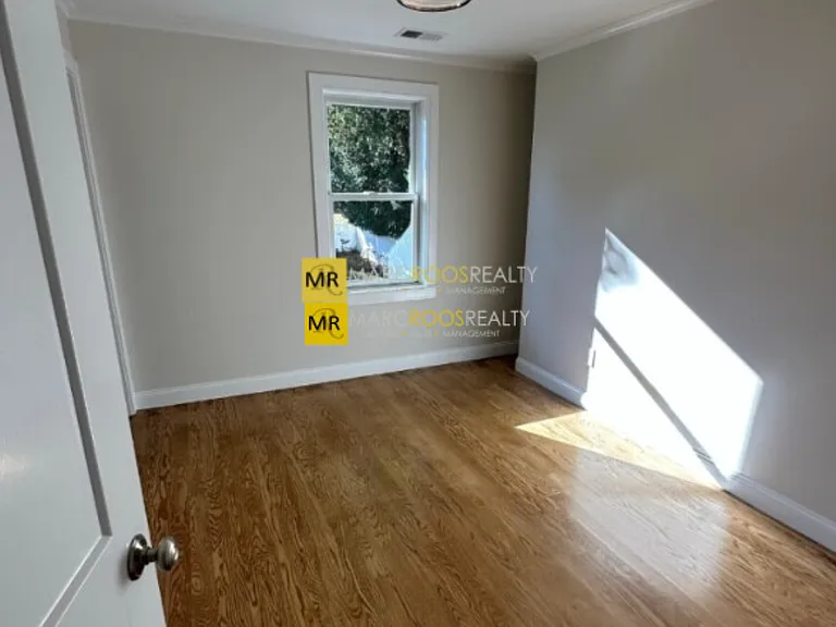 19 Rosegate Rd #1 — Photo 5