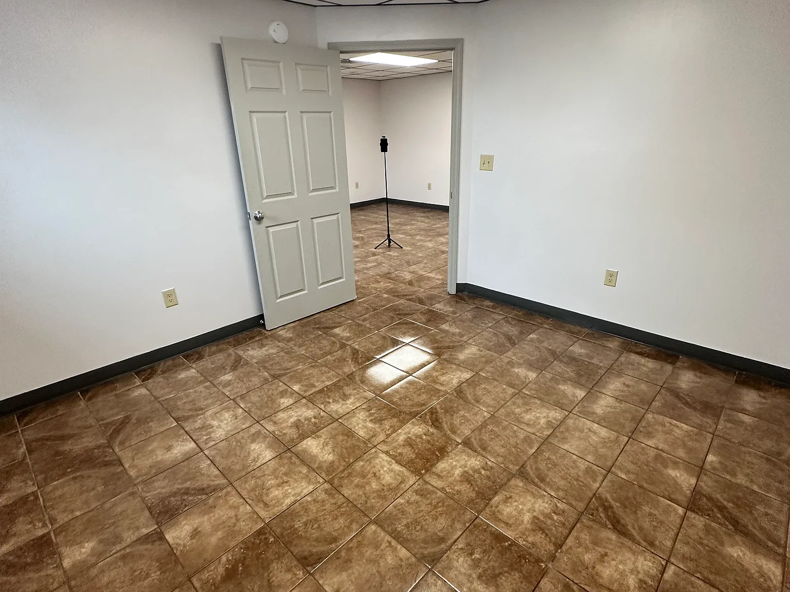 1 bed, 860 sqft, $775 — Photo 4